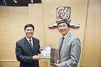 Prof. Joseph Sung (right), Vice-Chancellor of CUHK and Mr. Guo Lijun (left), Member of the Standing Committee of Tianjin CPC Party Committee and Chairman of Municipal Education Committee of Tianjin CPC